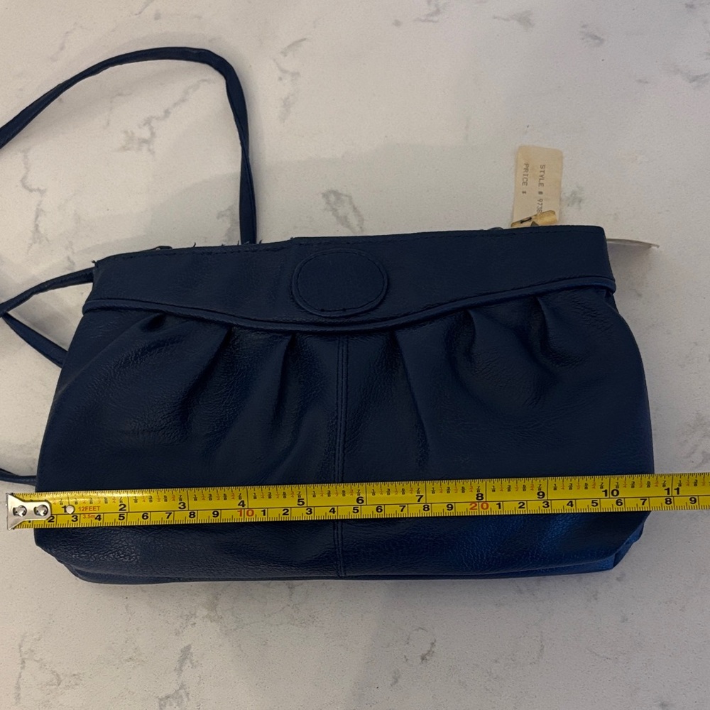 Vintage Agnew Navy Pebbled Crossbody Bag - Picture 9 of 11